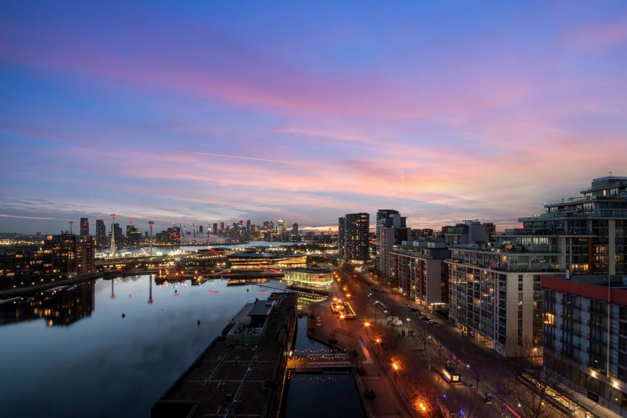 Excel 3 Bedroom Apartment Near City Airport And O2 Arena ลอนดอน ภายนอก รูปภาพ
