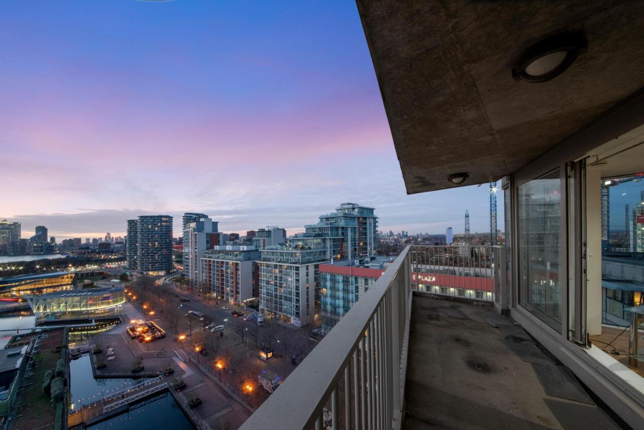 Excel 3 Bedroom Apartment Near City Airport And O2 Arena ลอนดอน ภายนอก รูปภาพ